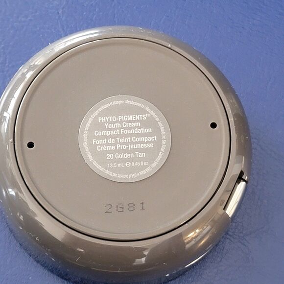 Juice Beauty Golden Tan Phyto-Pigments Youth Cream Compact Foundation Golden Tan - Picture 8 of 13